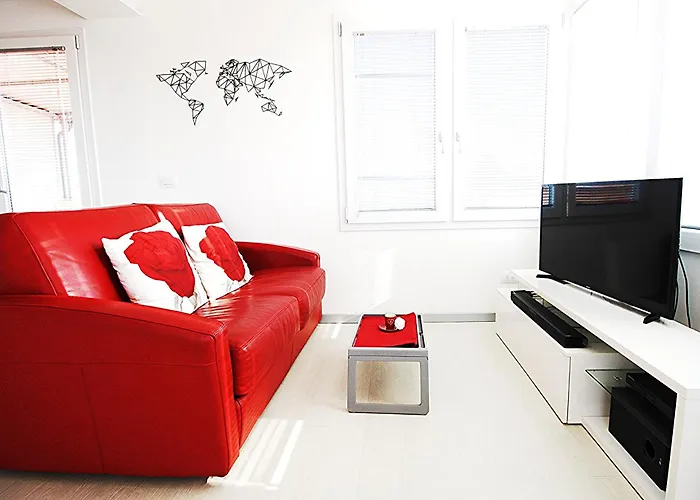 Open View To Apartament